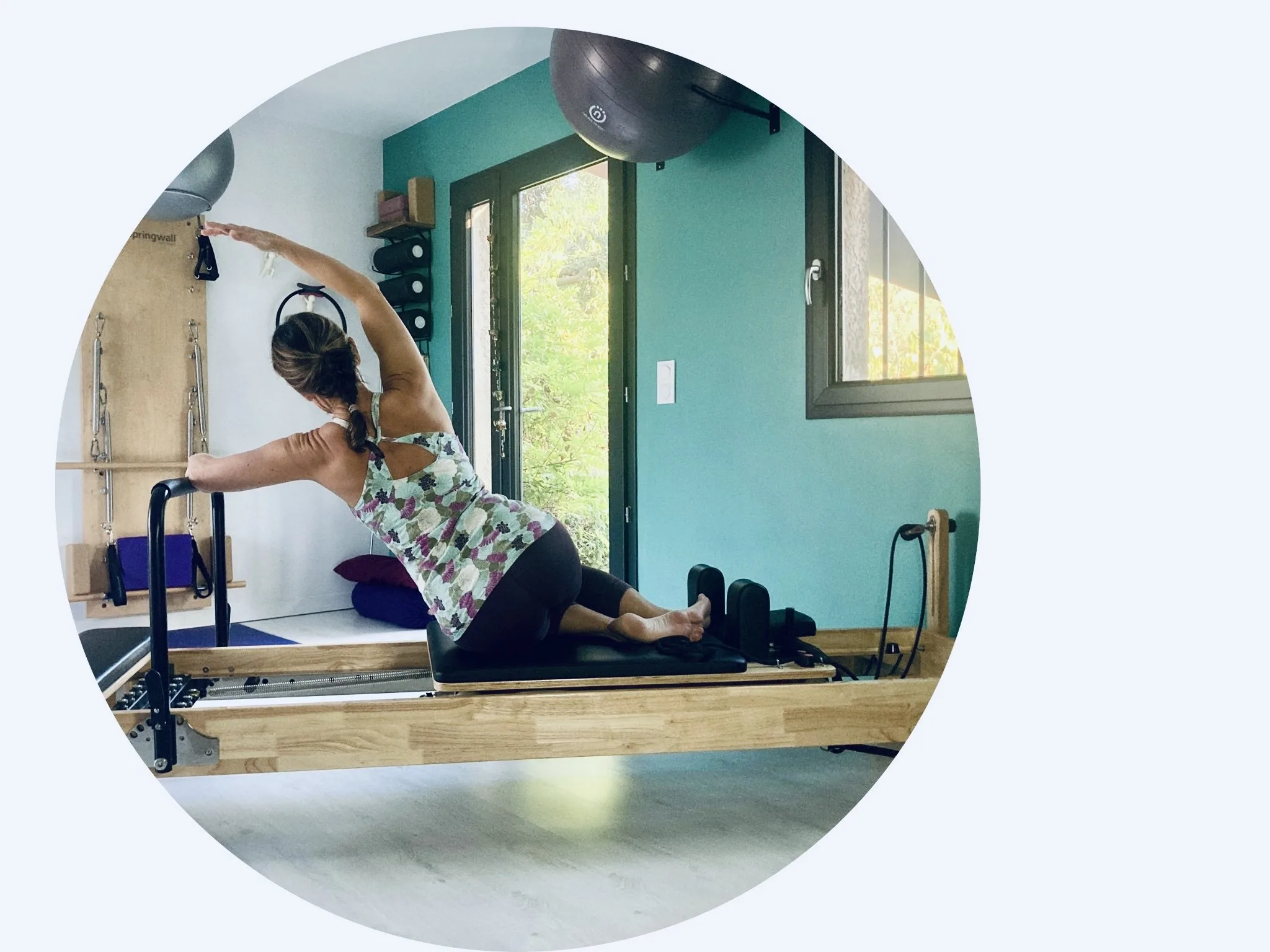 Reformer Pilates au studio Corexperience à Aigues-Vives